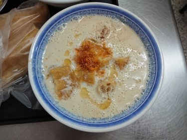 四海豆漿大王 鹹豆漿や蛋餅の朝食 (台北週末1泊旅行2018)