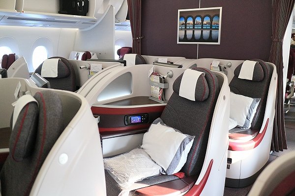カタール航空 A350-900 新ビジネスクラス ドーハ＞羽田 搭乗記 | 旅
